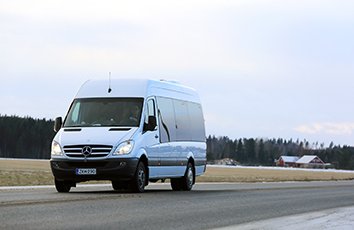 Minibus Tours and coach tours sheffield 